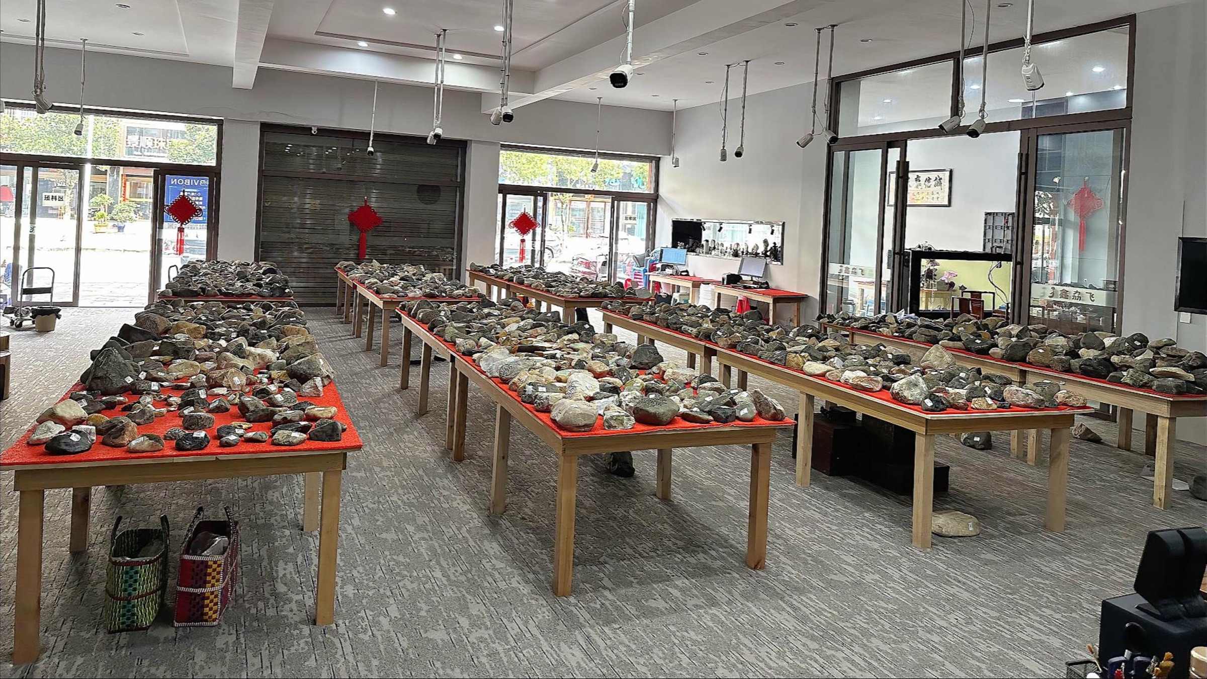 老蘇翡翠門店與料場